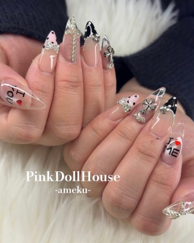 那覇マツエク・ネイル【Pink Doll House】